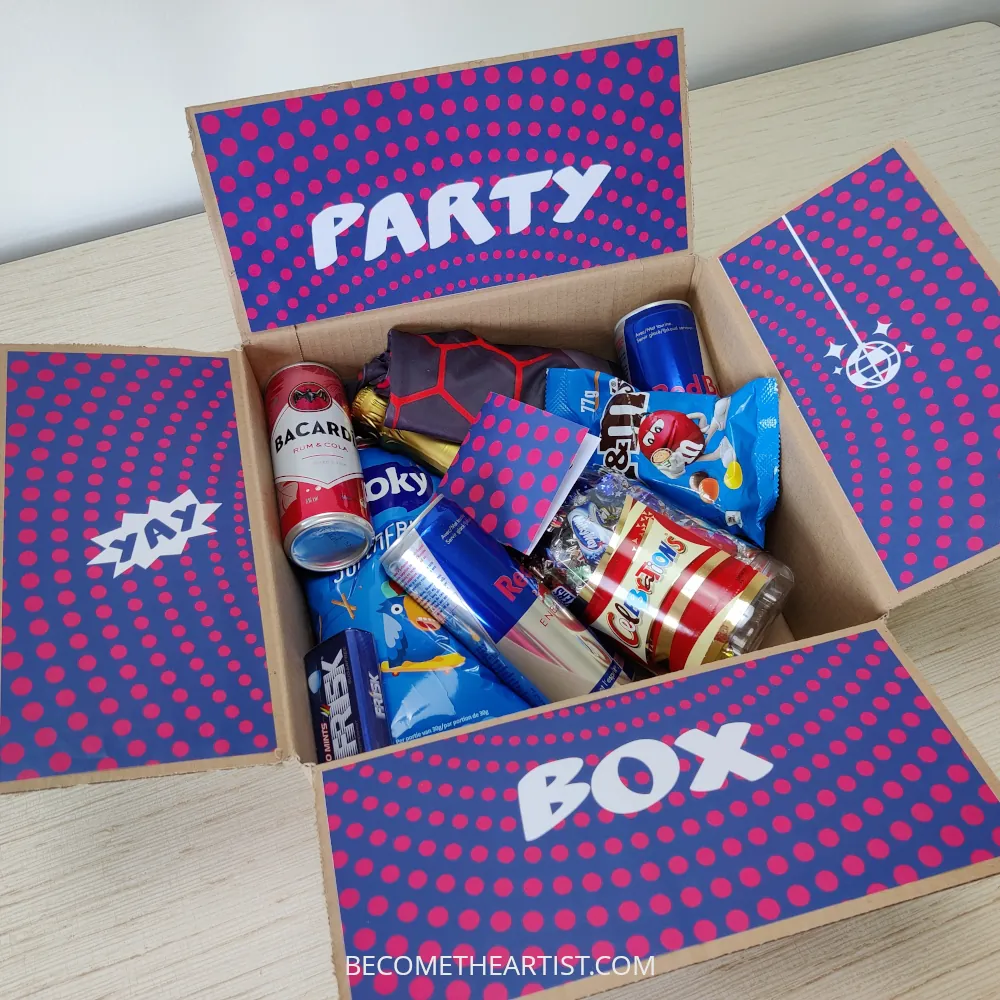 party box boite cadeau surprise bleu et rouge fuchsia